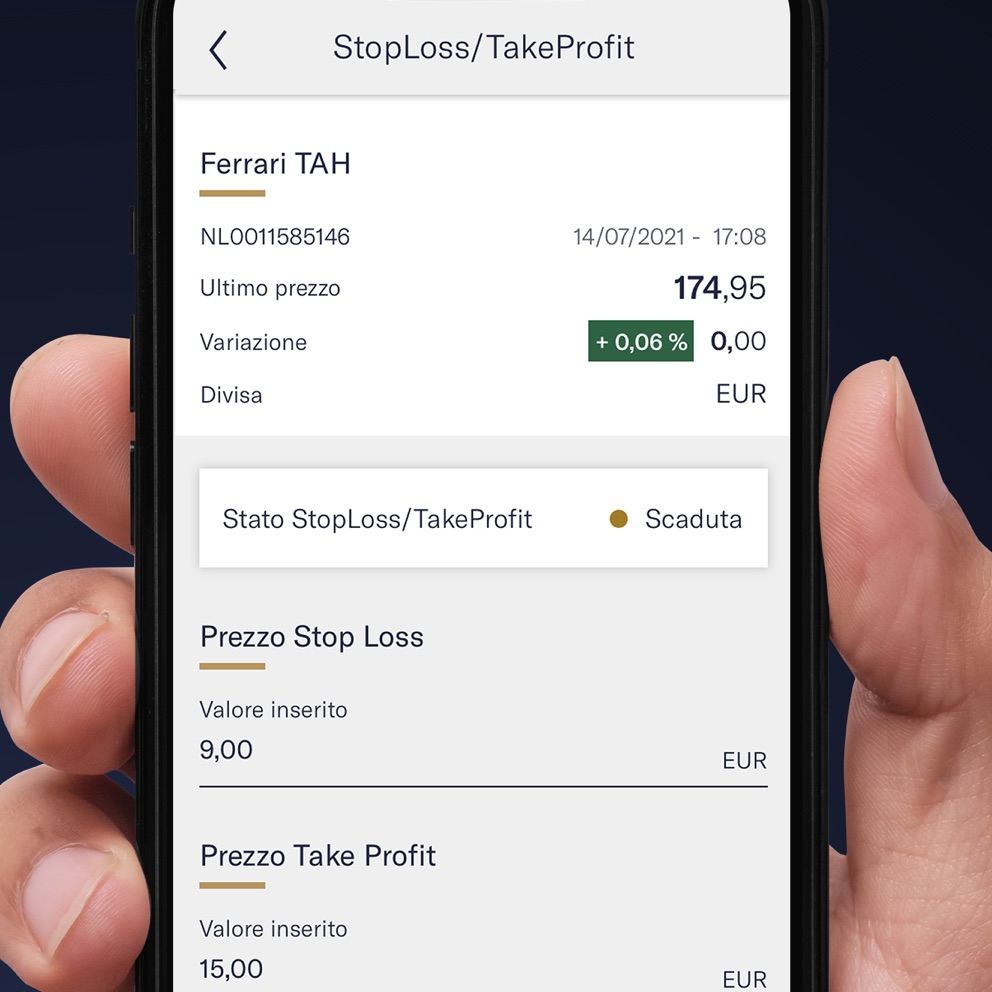 Smartphone con schermata dedicata al servizio Stop Loss e Take Profit dell'App Mediobanca Premier