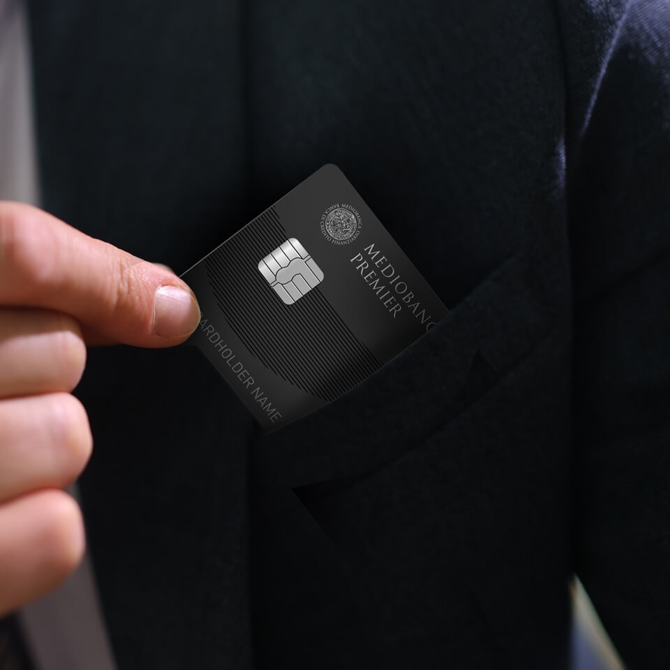Carte di Credito disposte su un tavolo.