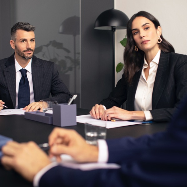 Advisor Mediobanca Premier in riunione
